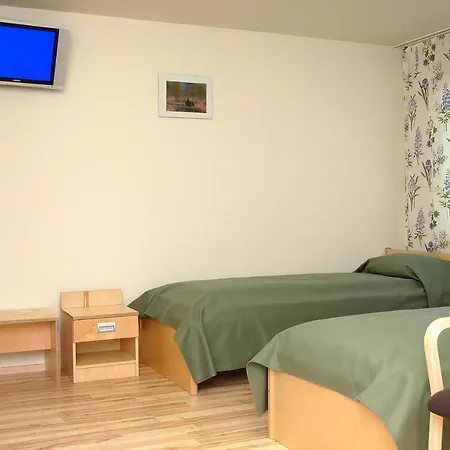 Konukevi Laululinnu 3*